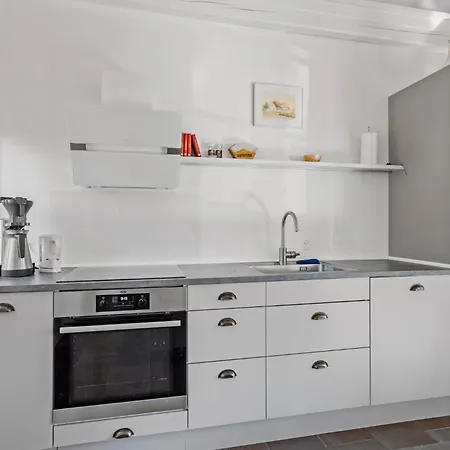 1 Bedroom Cozy In Apartment Svendborg